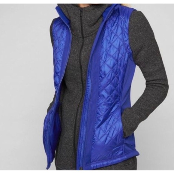 Athleta Women's Quilted Primaloft Vest Full Zip Blue Sleeveless Layering Top - Picture 1 of 8